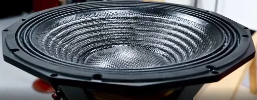 Difference of dust-proof cap of loudspeaker